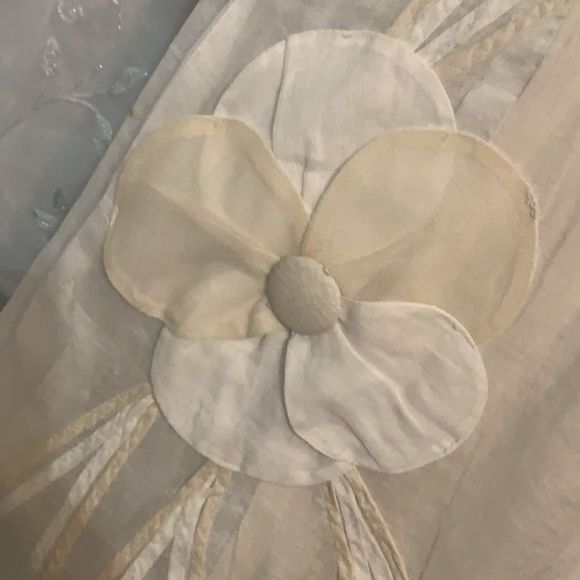 Yoana Baraschi | Cream and White Dress | flower  &covered button details | small - Picture 2 of 7